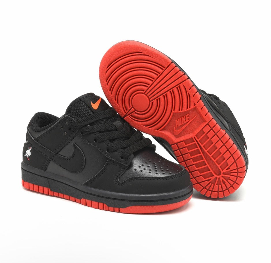 Nike SB Dunk Low Black Pigeon