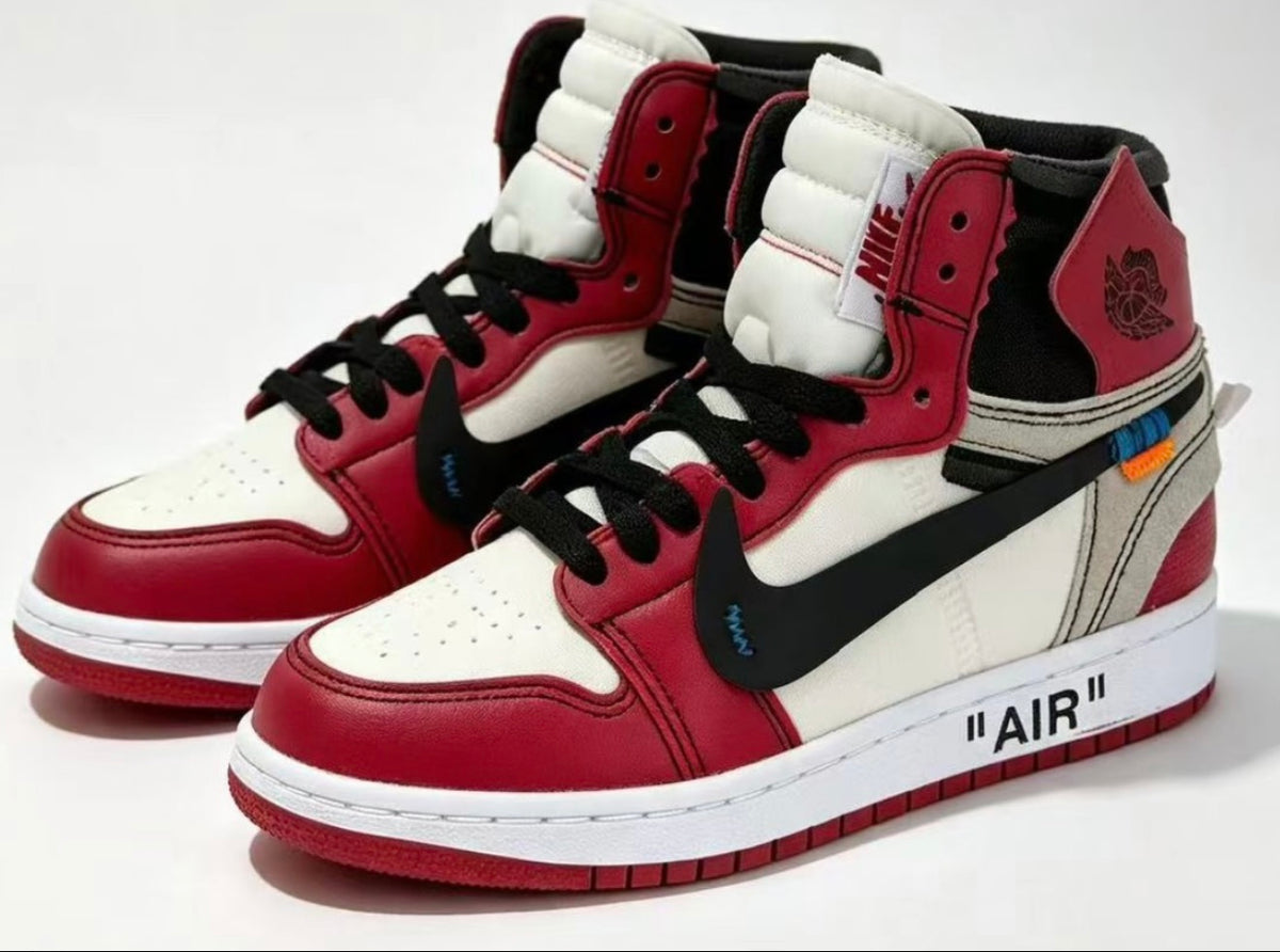 Air Jordan 1 Retro
Off-White Chicago