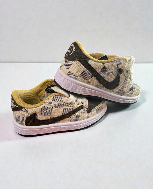 Travis Scott Louis Vuitton Jordan 1 Low